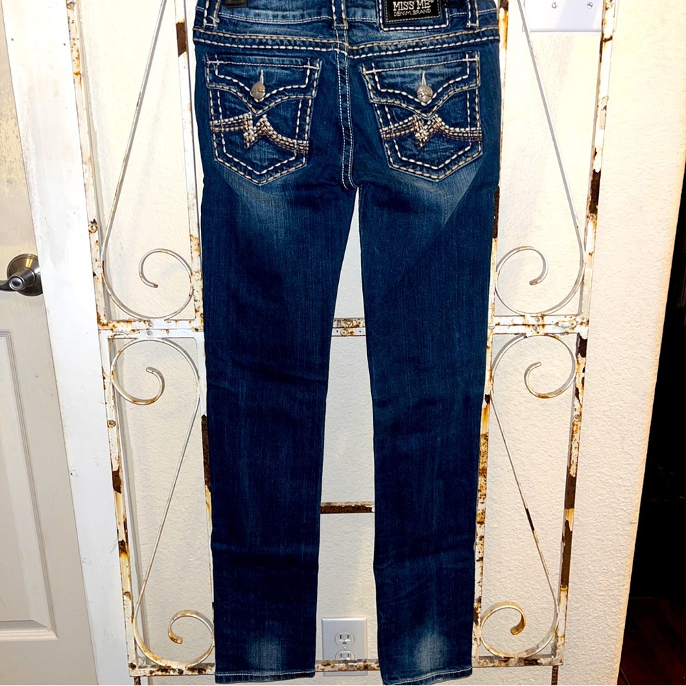 Miss Me Jeans Irene Skinny 28 medium wash low rise